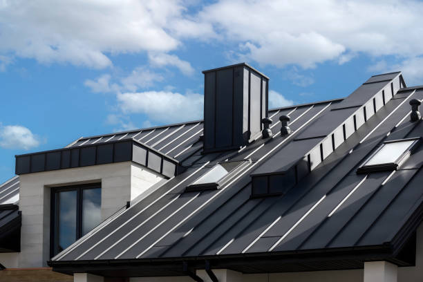 Best Roof Moss and Algae Removal  in Linden, CA